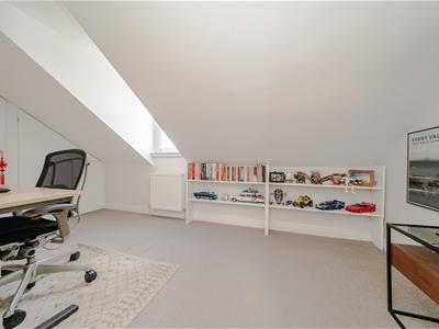 Picture 30
